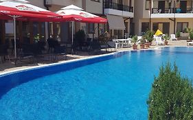 Loft Apartment In The Fabulous Oasis Beach Resort, Kamchia